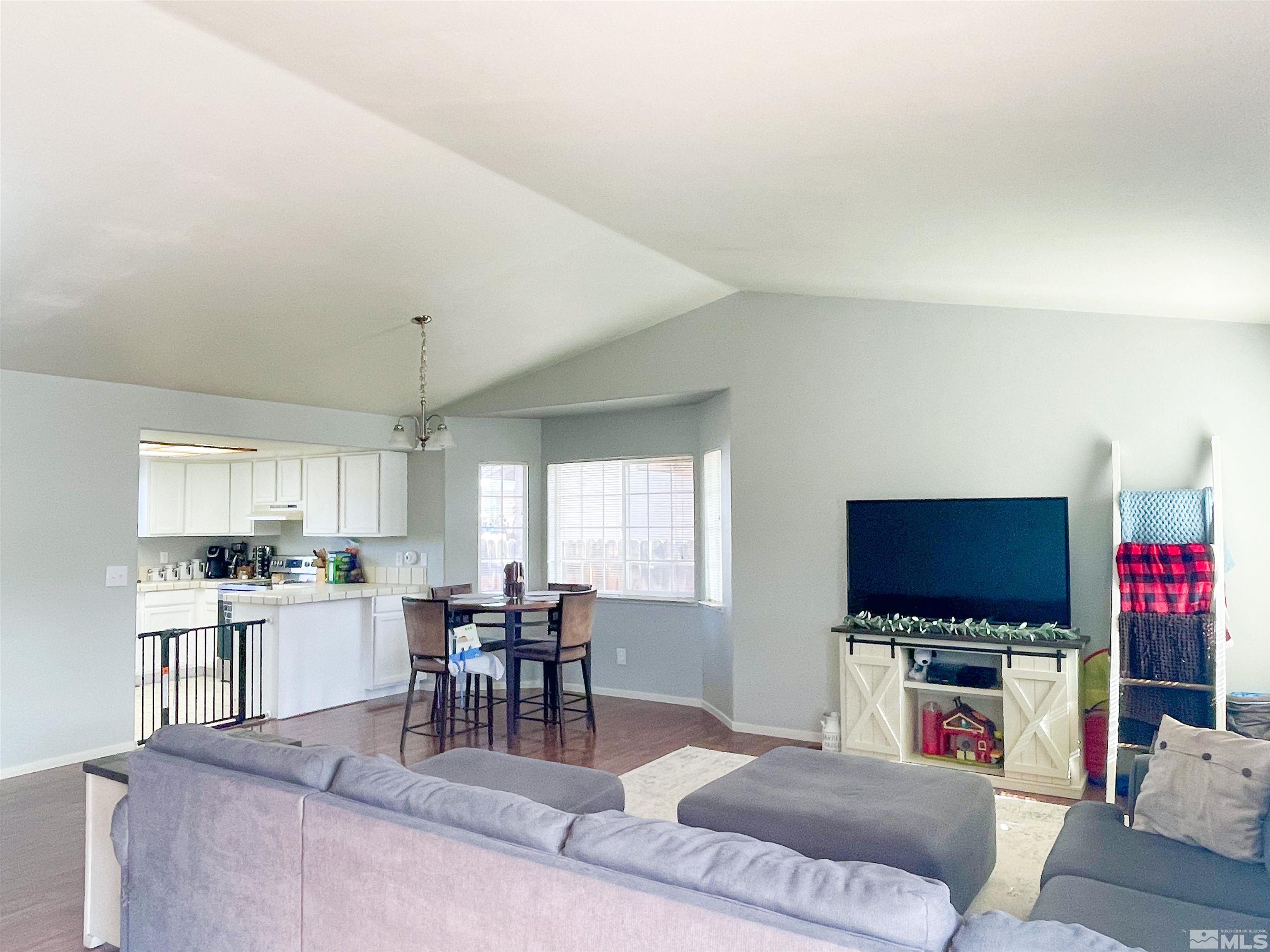 369 Dianna Way Fallon, NV 89406 - Photo 6 of 19 Photo 6