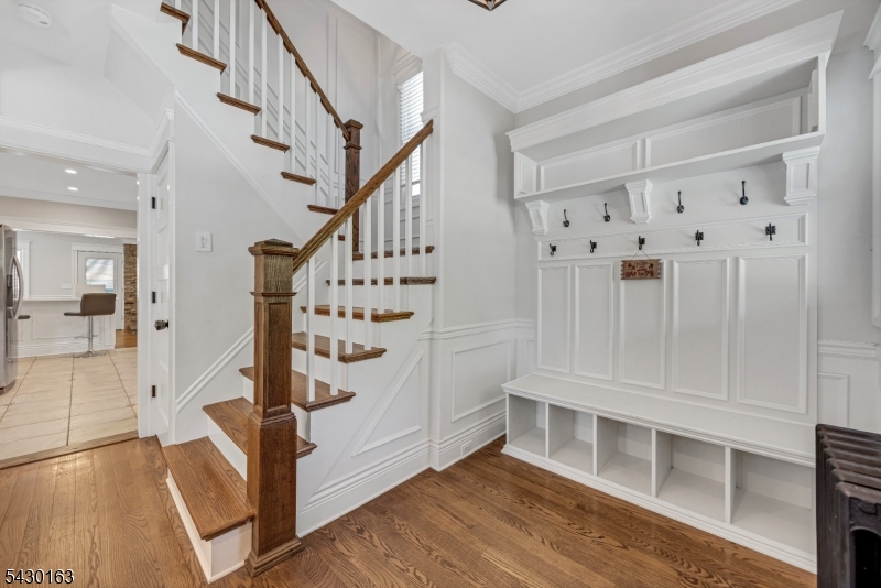 228 Miller Road Mahwah, NJ 07430 - Photo 5 of 26
