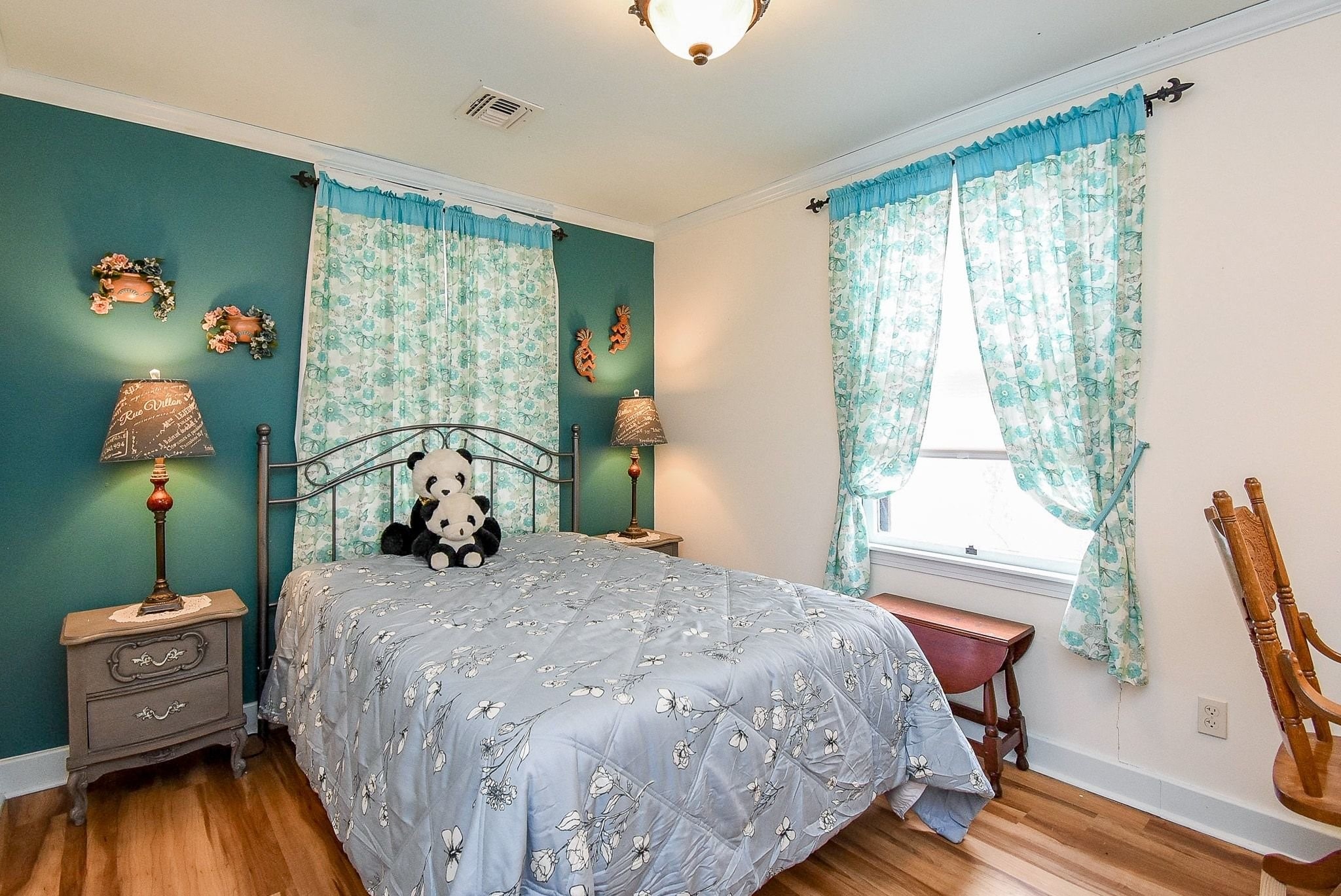 807 Clipson Road Eagle Lake, TX 77434 - Photo 16 of 31 a bed room with a bed and a window