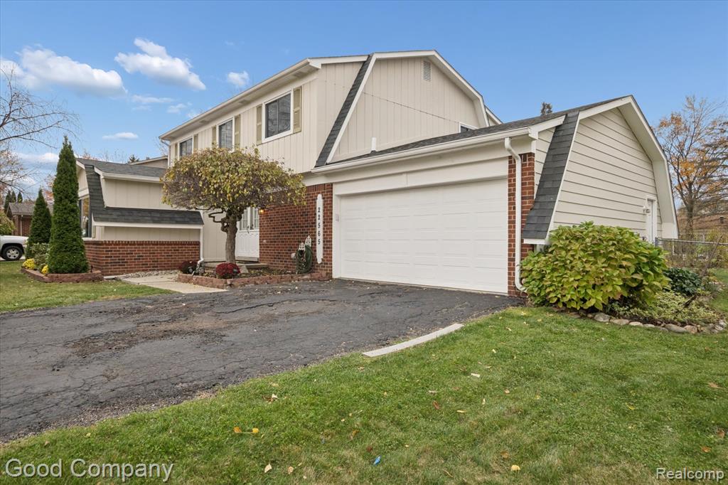 22565 Sheridan Road Novi, MI 48375 - Photo 3 of 58
