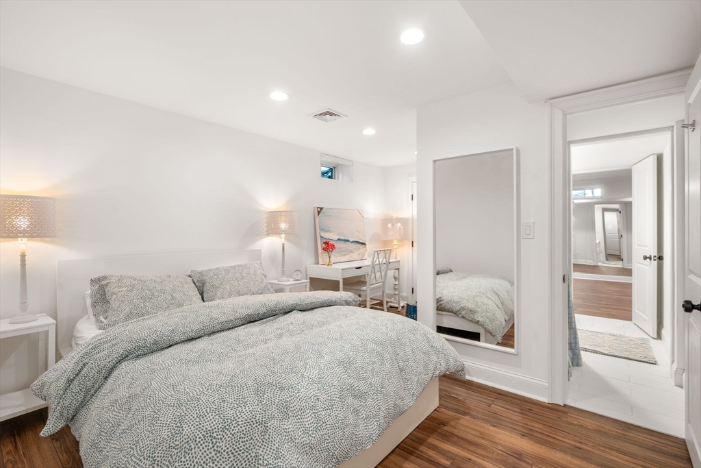 33 Hickory Road Wellesley, MA 02482 - Photo 31 of 42