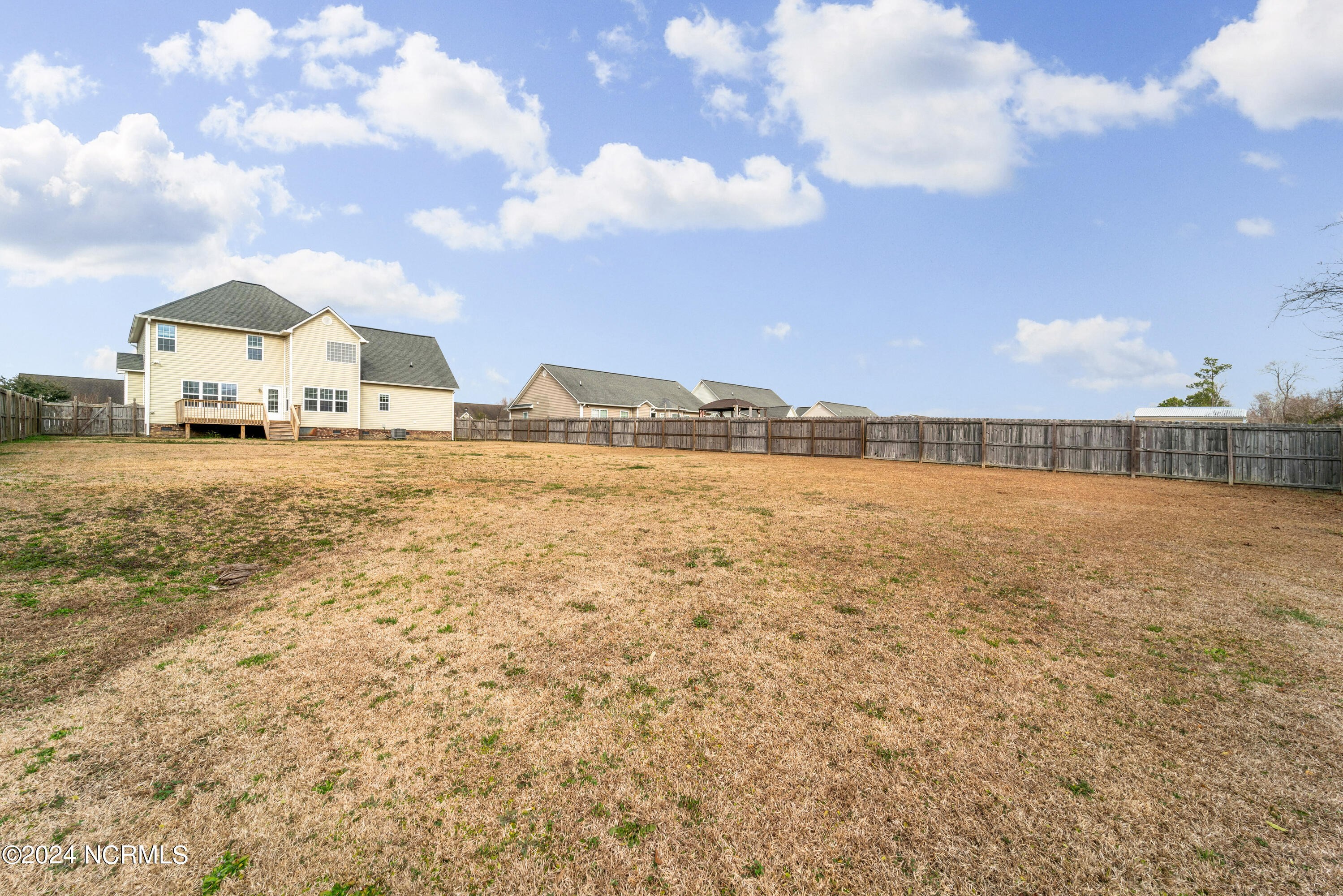 212 Emerald Ridge Road Jacksonville, NC 28546 - Photo 56 of 63 212 Emerald Ridge 64