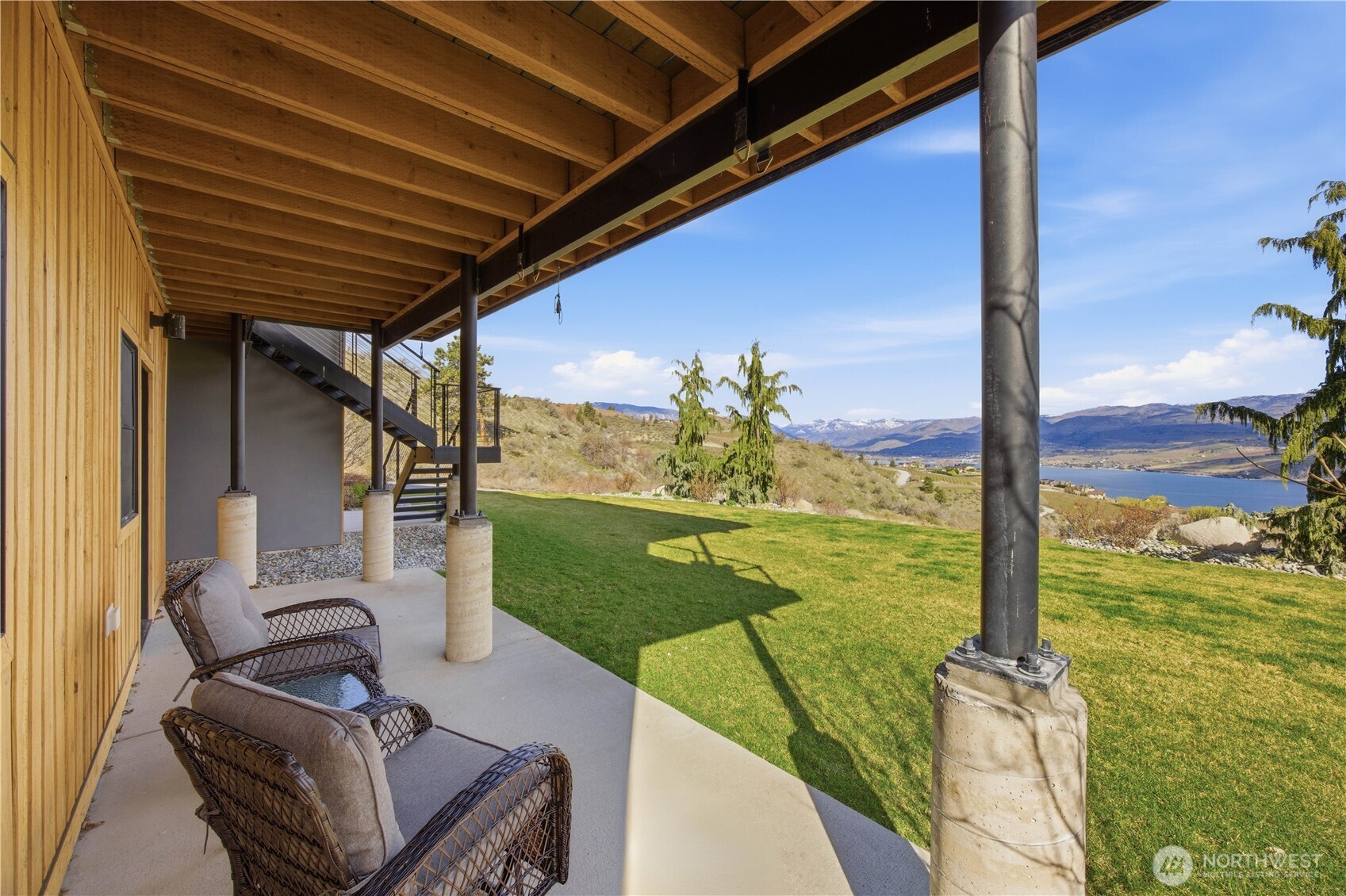 111 Hawks Meadow Road Chelan, WA 98816 - Photo 36 of 40