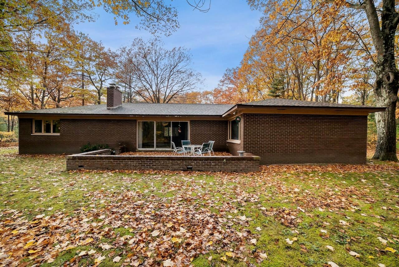 248 Ranch Road Indian River, MI 49749 - Photo 3 of 26 Gallery Image 3