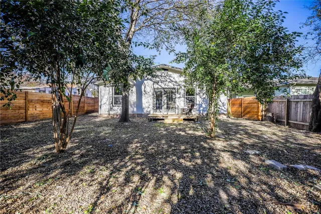 $2,995 | 407 West Odell Street, Austin, TX 78752