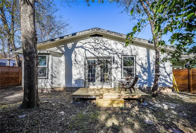 $2,995 | 407 West Odell Street, Austin, TX 78752