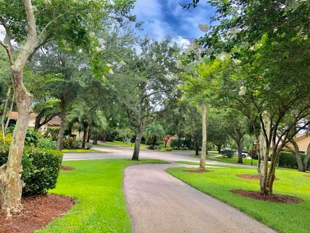 2662 Northwest 42nd Street Boca Raton, FL 33434 - Photo 28 of 31