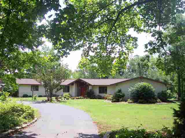 608 Roper Mountain Road Greenville, SC 29615 - Photo 1 of 21