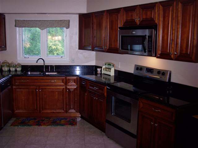 608 Roper Mountain Road Greenville, SC 29615 - Photo 8 of 21