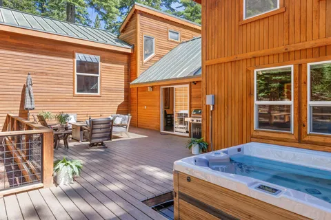 $1,449,000 | 12292 Greenleaf Way, Truckee, CA 96161
