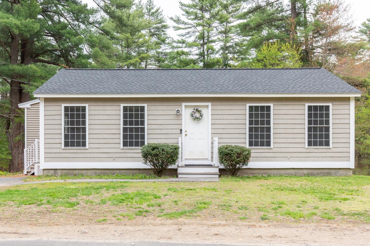 815 Bachelder Road Pembroke, NH 03275 - Photo 1 of 50