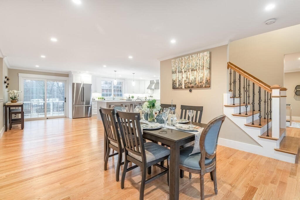 19 Windsor Road Westwood, MA 02090 - Photo 4 of 31 Gallery Image 4