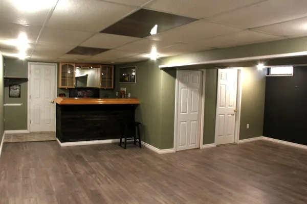 $2,100 | 43592 Champlain Court, Canton, MI 48188