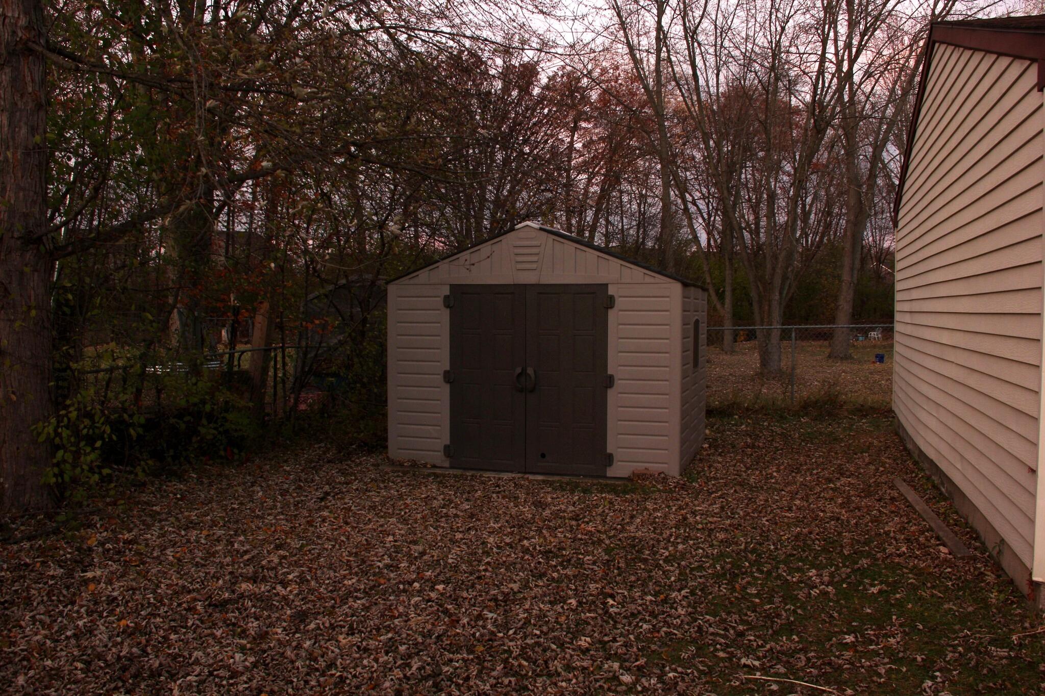 43592 Champlain Court Canton, MI 48188 - Photo 18 of 29 IMG_1276_MLS_Light