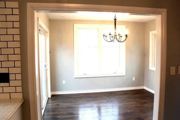 $2,100 | 43592 Champlain Court, Canton, MI 48188