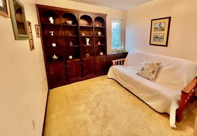 $215,000 | 264 Elm Court, Pittsburgh, PA 15237