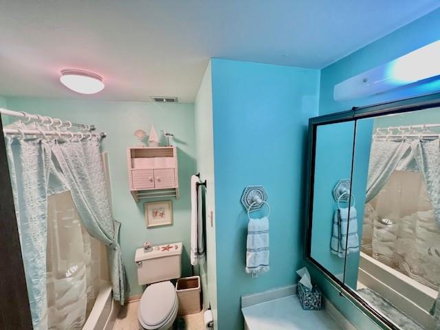 264 Elm Court Pittsburgh, PA 15237 - Photo 16 of 28 a bathroom with a sink a toilet and shower