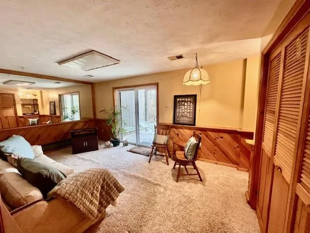 $215,000 | 264 Elm Court, Pittsburgh, PA 15237