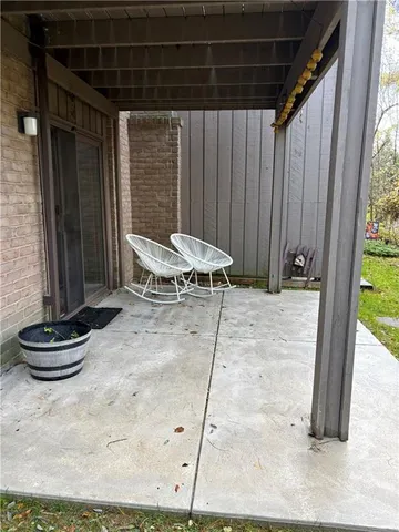 $215,000 | 264 Elm Court, Pittsburgh, PA 15237