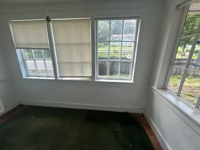 $245,000 | 34 Beacon Road, Bethany, CT 06524