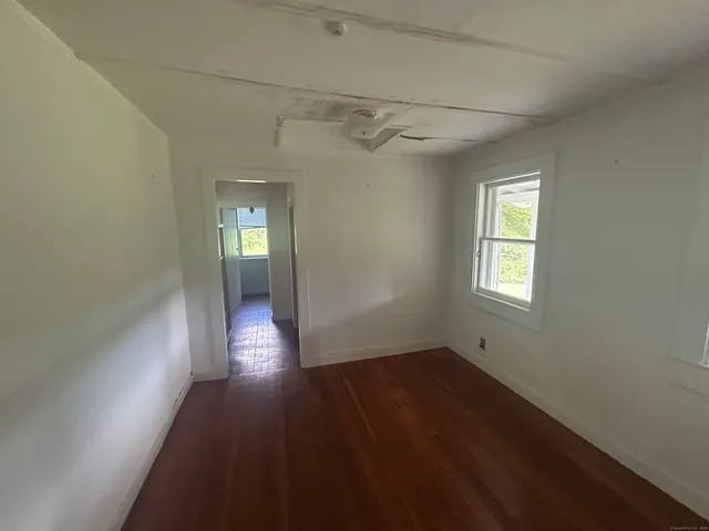 $245,000 | 34 Beacon Road, Bethany, CT 06524