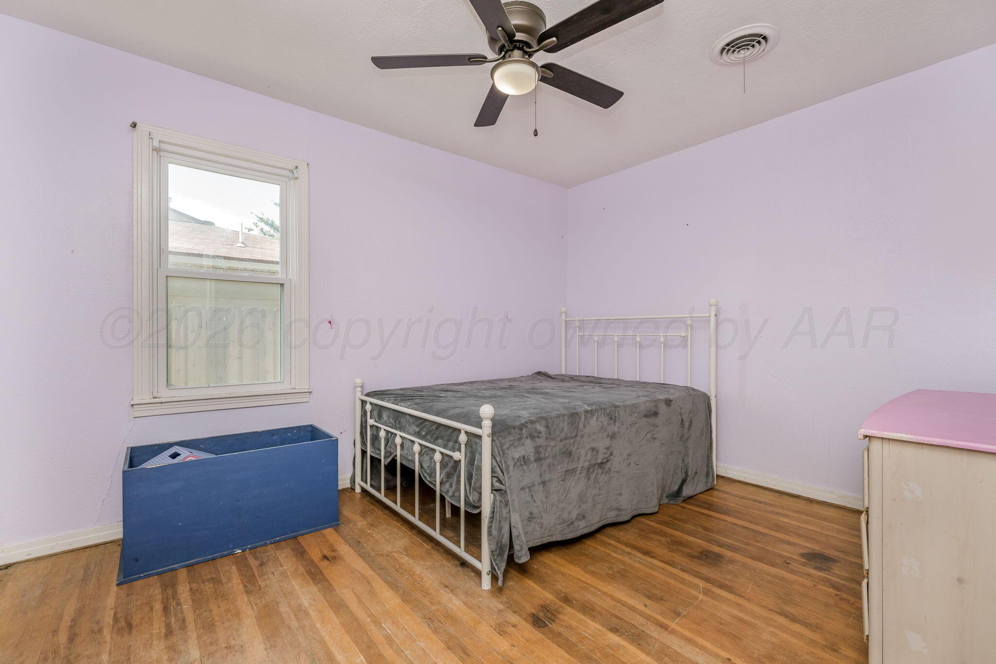 4010 South Travis Street Amarillo, TX 79110 - Photo 14 of 19 4010 S Travis St 18