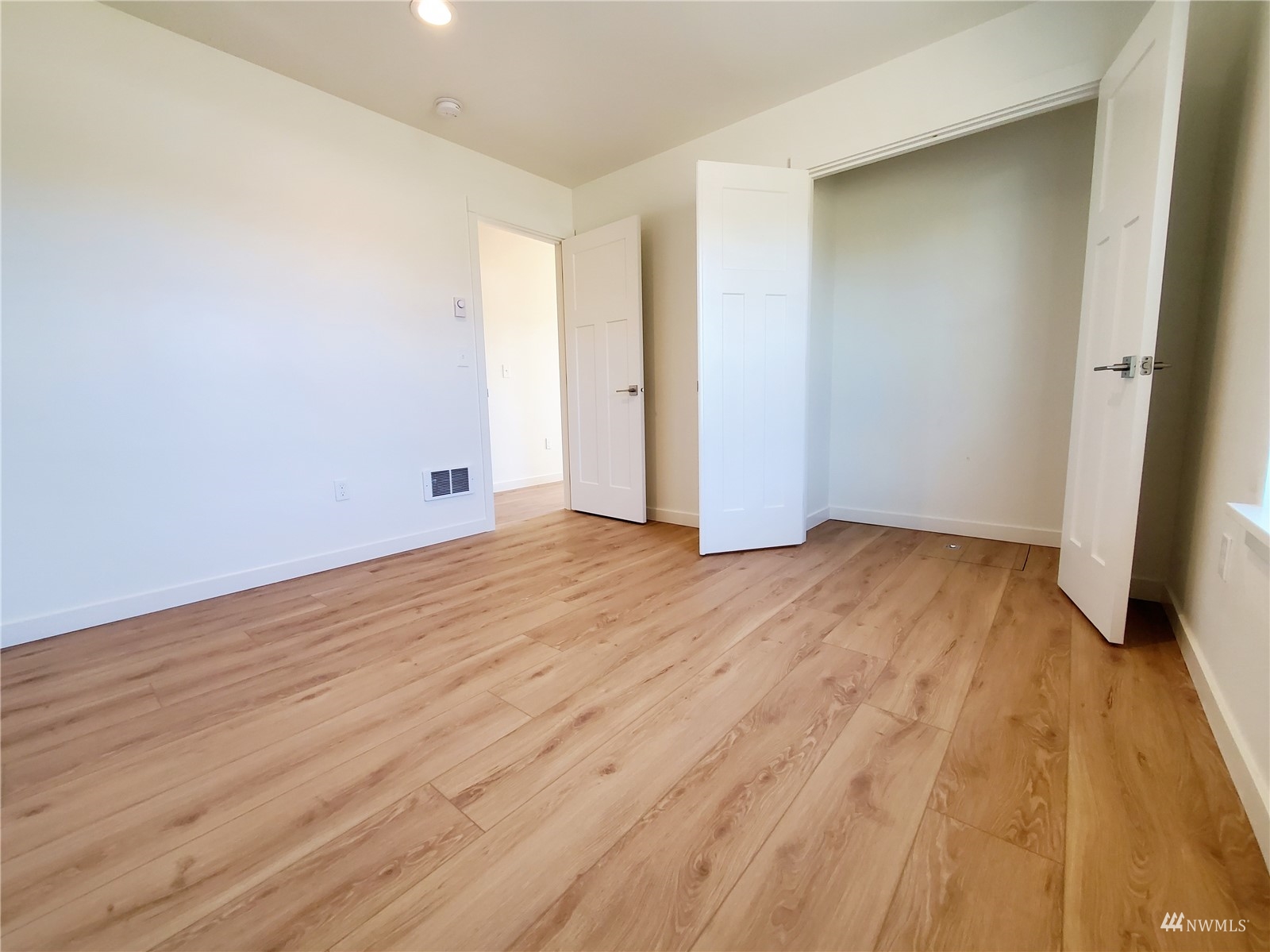 440 Merchants Road Forks, WA 98331 - Photo 16 of 27 wooden floor in an empty room