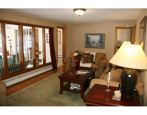 48 Dana Road Reading, MA 01867 - Photo 18 of 23 Gallery Image 18