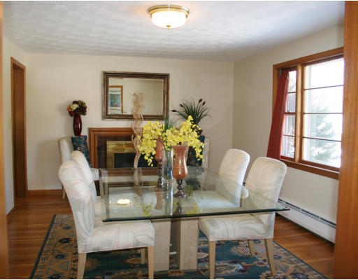 48 Dana Road Reading, MA 01867 - Photo 7 of 23 Gallery Image 7