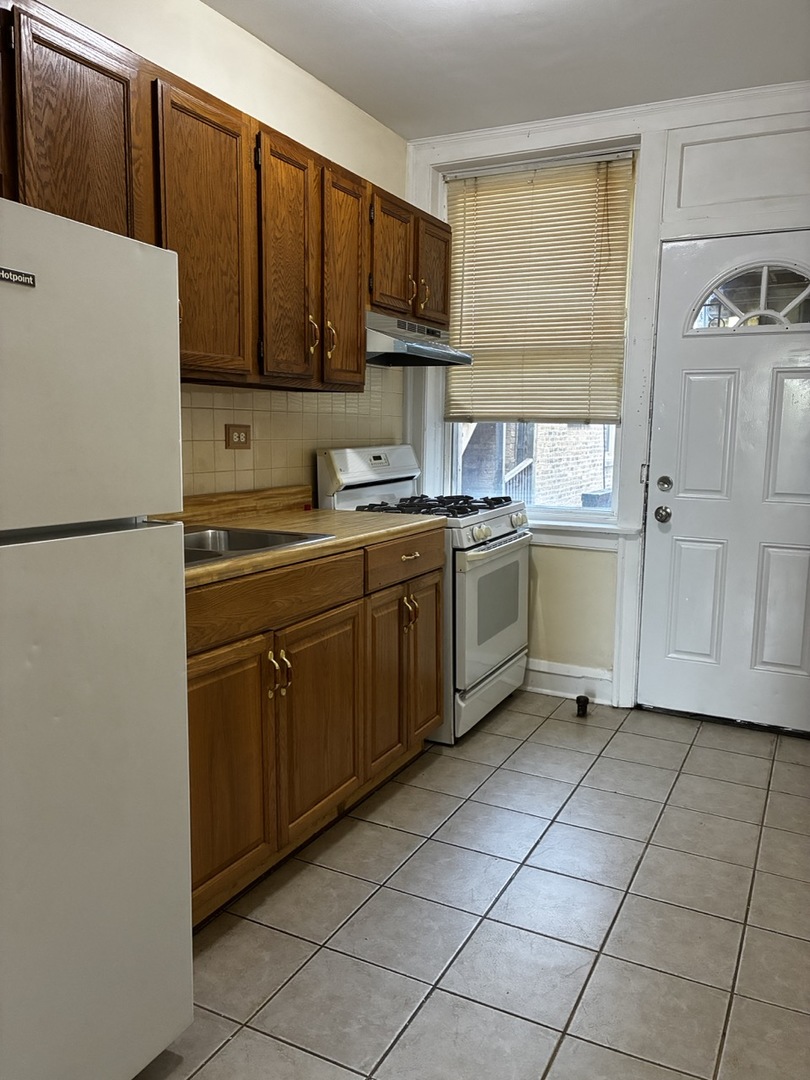 2840 West Addison Street, Unit 2S Chicago, IL 60618 - Photo 5 of 8 Gallery Image 5