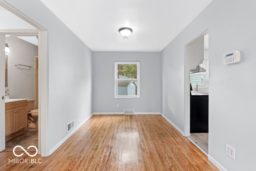 6338 Douglas Road Indianapolis, IN 46220 - Photo 6 of 23 Gallery Image 6
