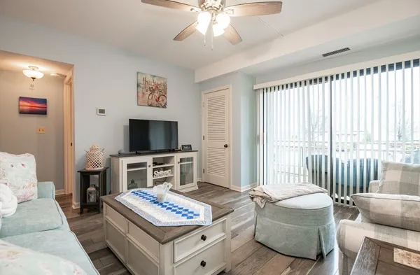 $399,999 | 200 Locust Street, Unit 106, Lynn, MA 01904