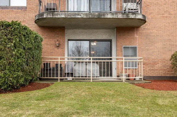 $399,999 | 200 Locust Street, Unit 106, Lynn, MA 01904