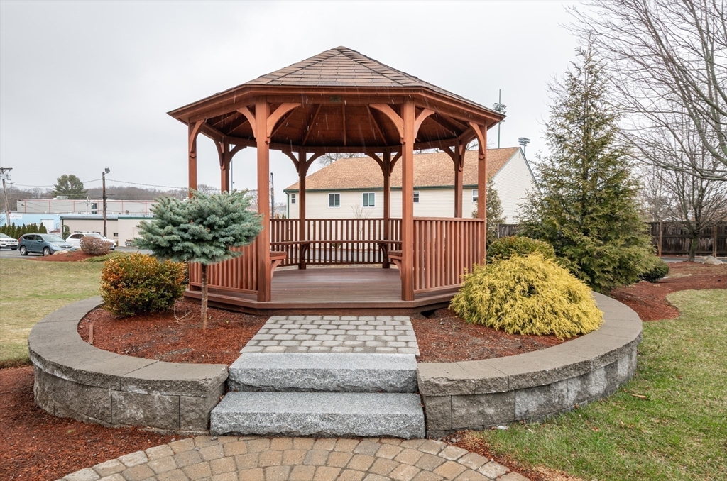 200 Locust Street, Unit 106 Lynn, MA 01904 - Photo 38 of 41