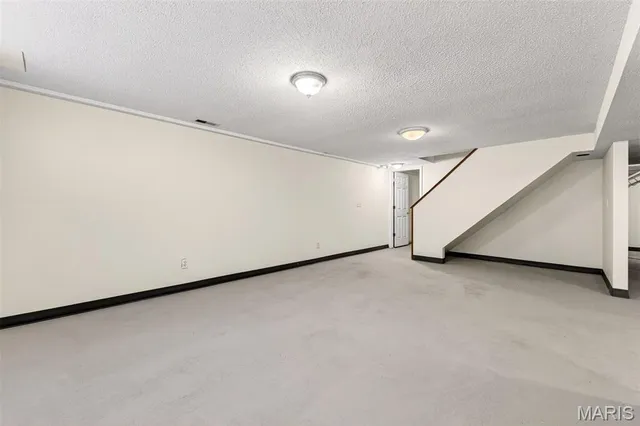 $495,000 | 15556 Country Ridge Drive, Chesterfield, MO 63017