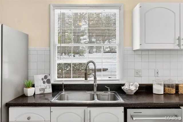 $495,000 | 15556 Country Ridge Drive, Chesterfield, MO 63017