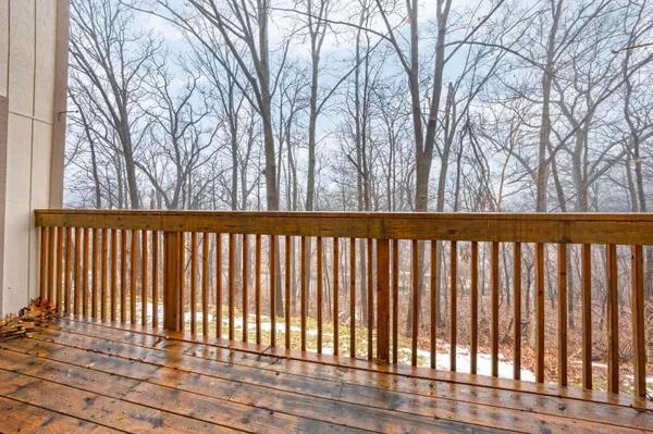 $248,000 | 1564 Charter Oak Drive, Rochester Hills, MI 48309