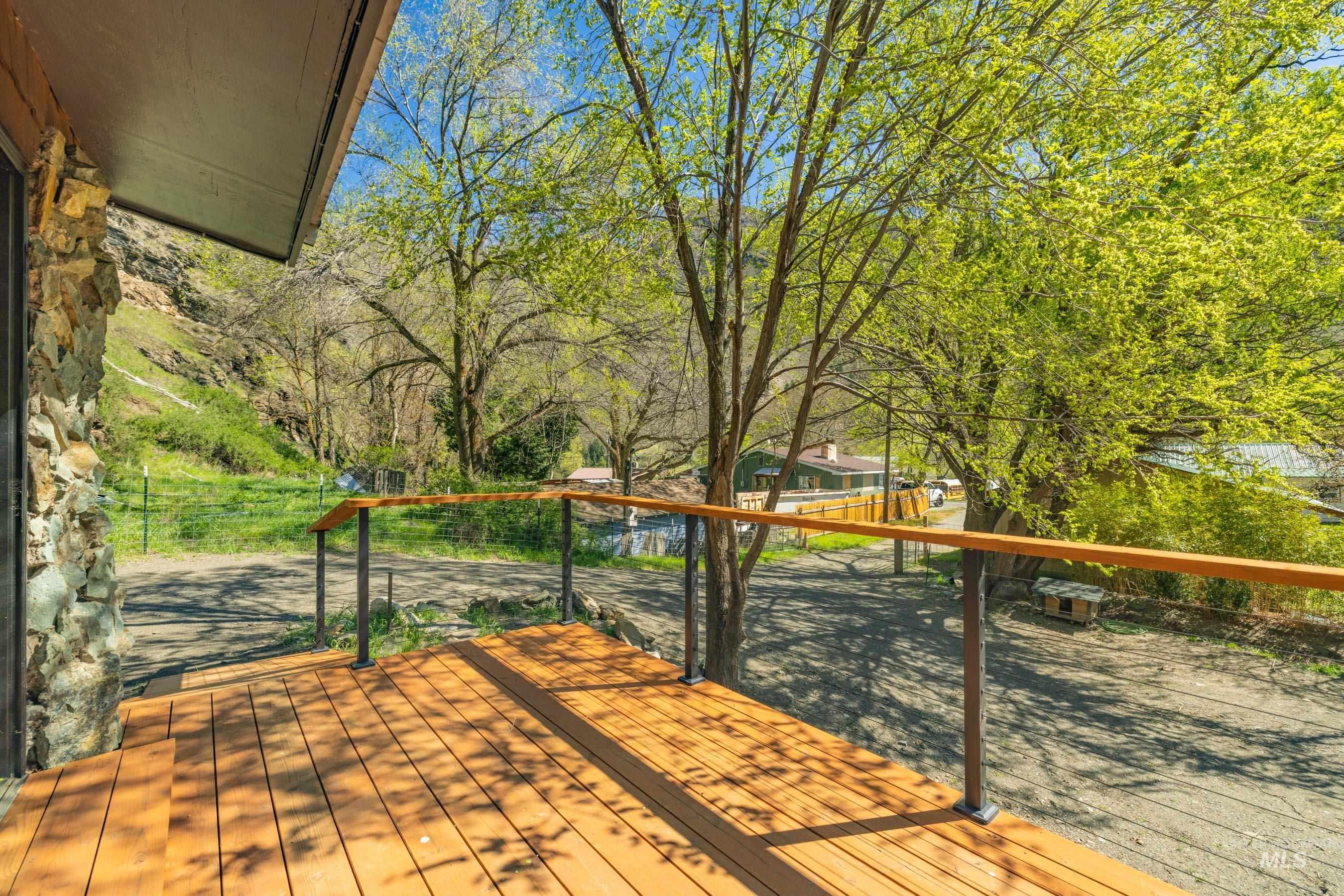 543 North Main Street Riggins, ID 83549 - Photo 6 of 46 View of wooden deck