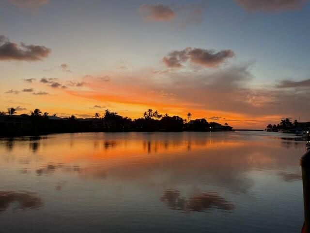 217 Bruce Court Marathon, FL 33050 - Photo 63 of 65 Sunset 4