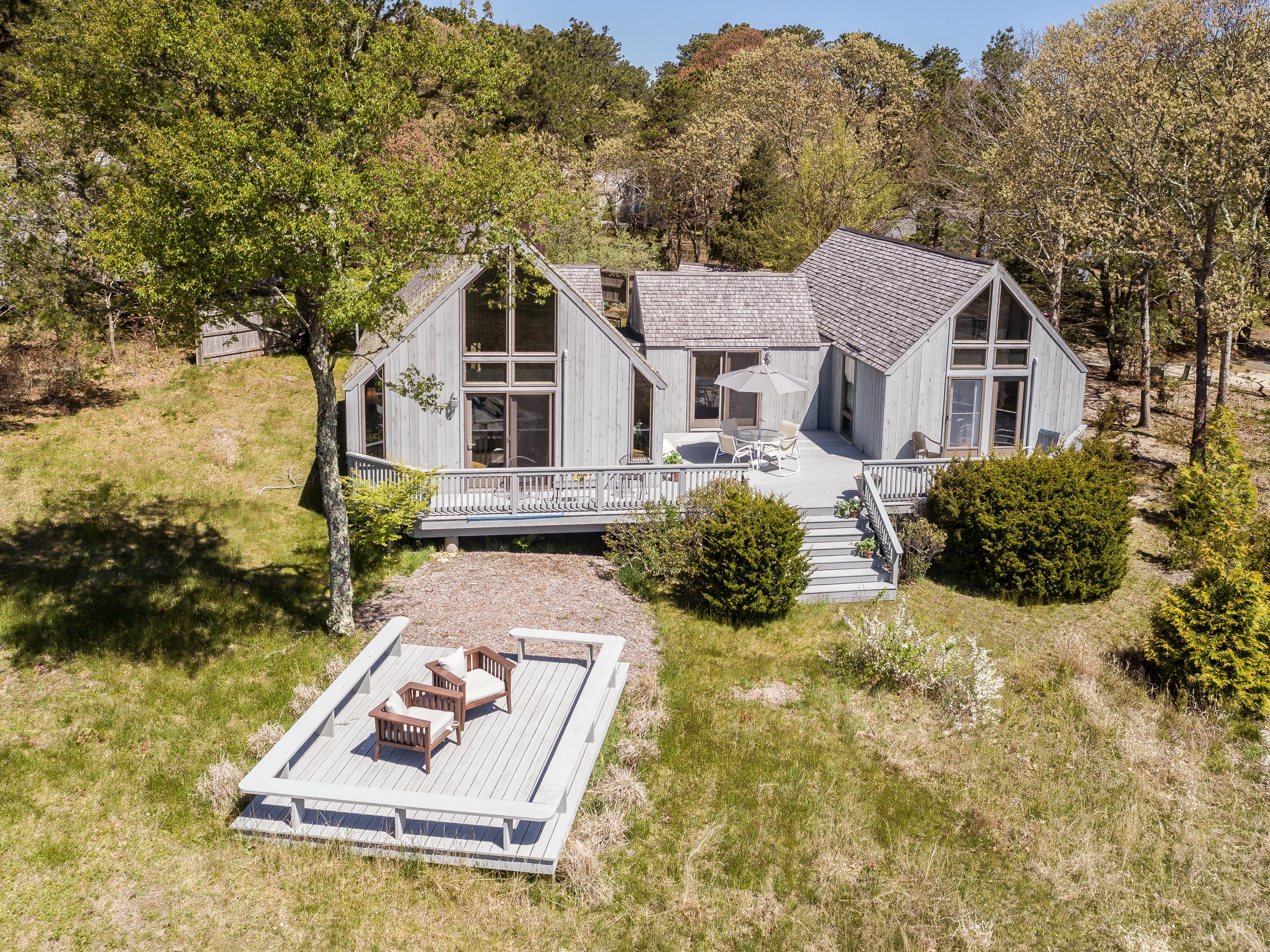 2. Aerial view of house and platform dec