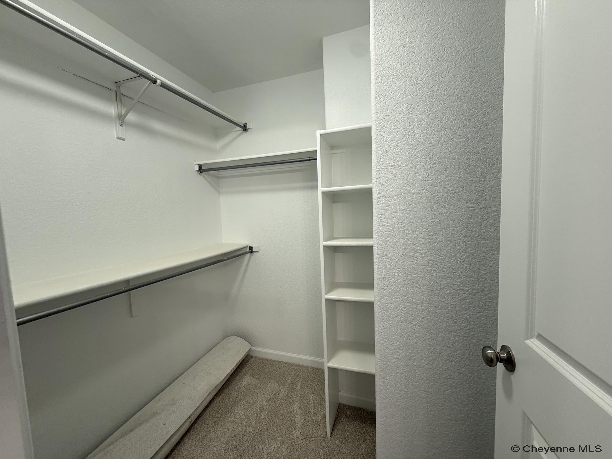 5503 Alex Ranch Road Cheyenne, WY 82007 - Photo 14 of 26 Gallery Image 14