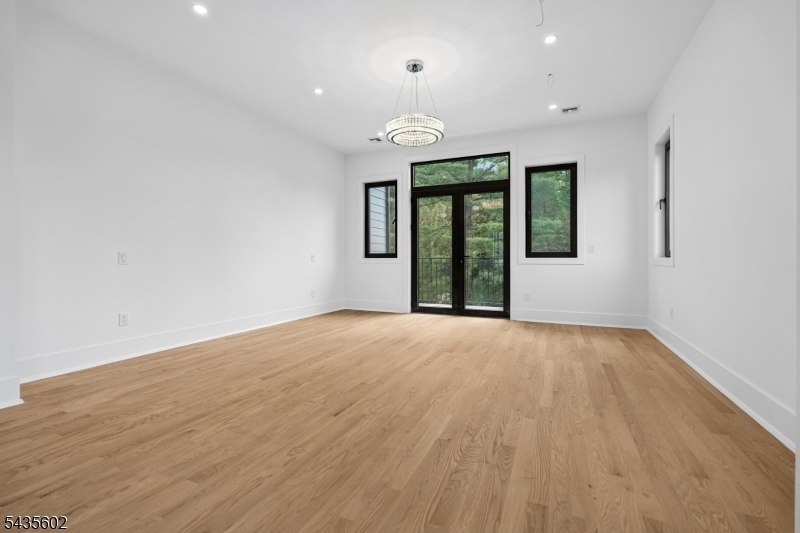 30 Winthrop Road Short Hills, NJ 07078 - Photo 16 of 34