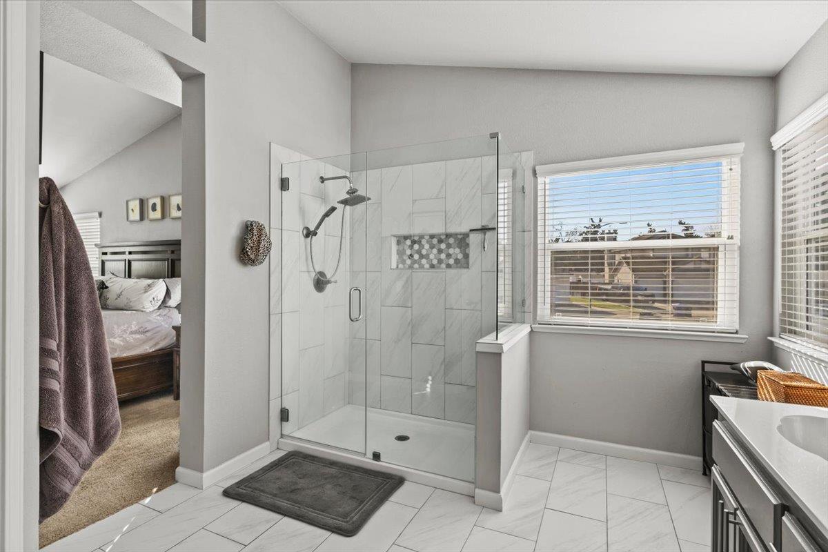 5303 Elgin Hills Way Antelope, CA 95843 - Photo 16 of 33 a bathroom with a shower