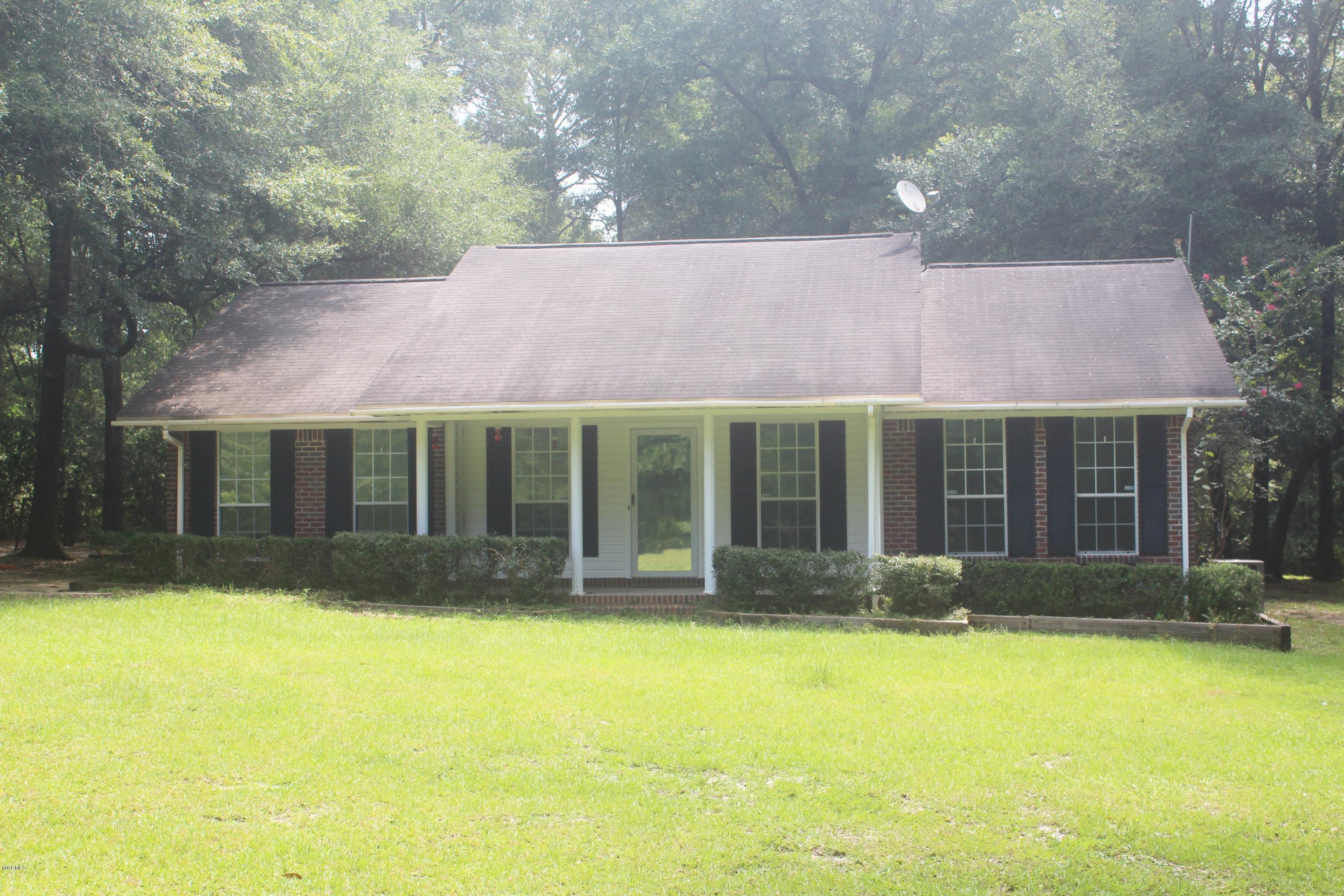 288 River Road Lucedale, MS 39452 - Photo 1 of 12 IMG_1047