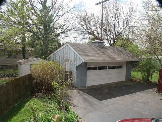 2585 Edgevale Road Columbus, OH 43221 - Photo 7 of 10