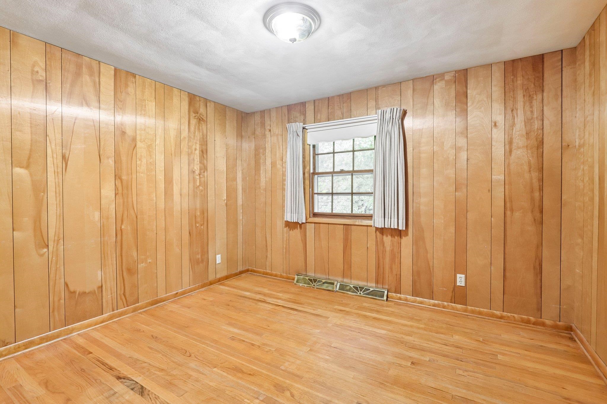 6006 Greentree Road Madison, WI 53711 - Photo 22 of 53 Gallery Image 22