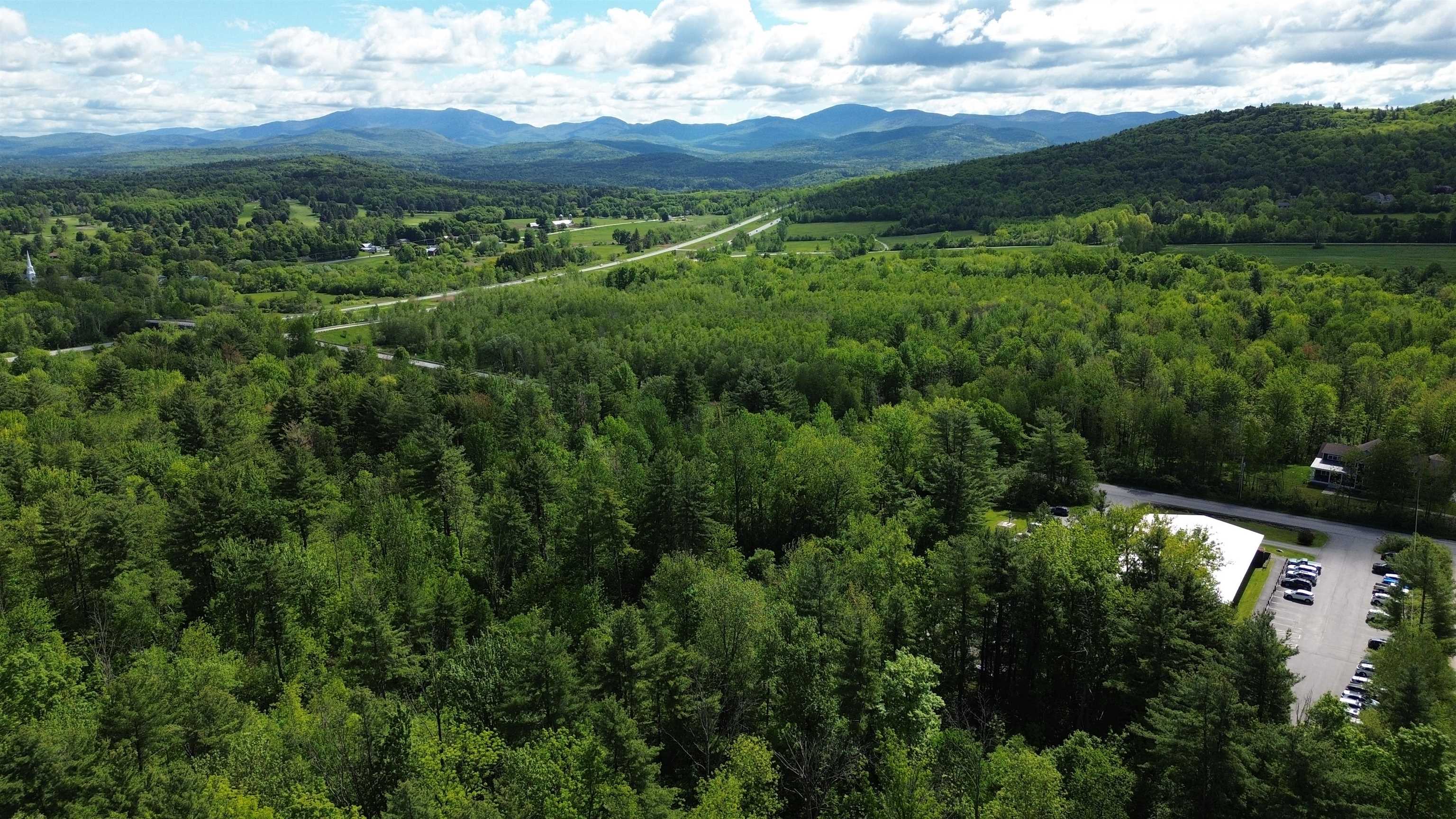 450 Oak Hill Road Williston, VT 05495 - Photo 6 of 16