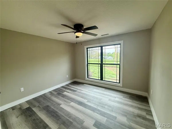 $289,900 | 10740 Hannah Lane, Plato, MO 65552