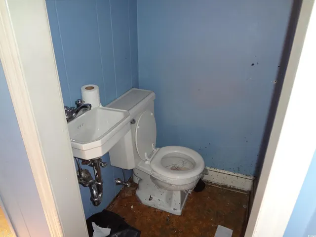 $94,900 | 105 East Cherry Street, Andrews, SC 29510