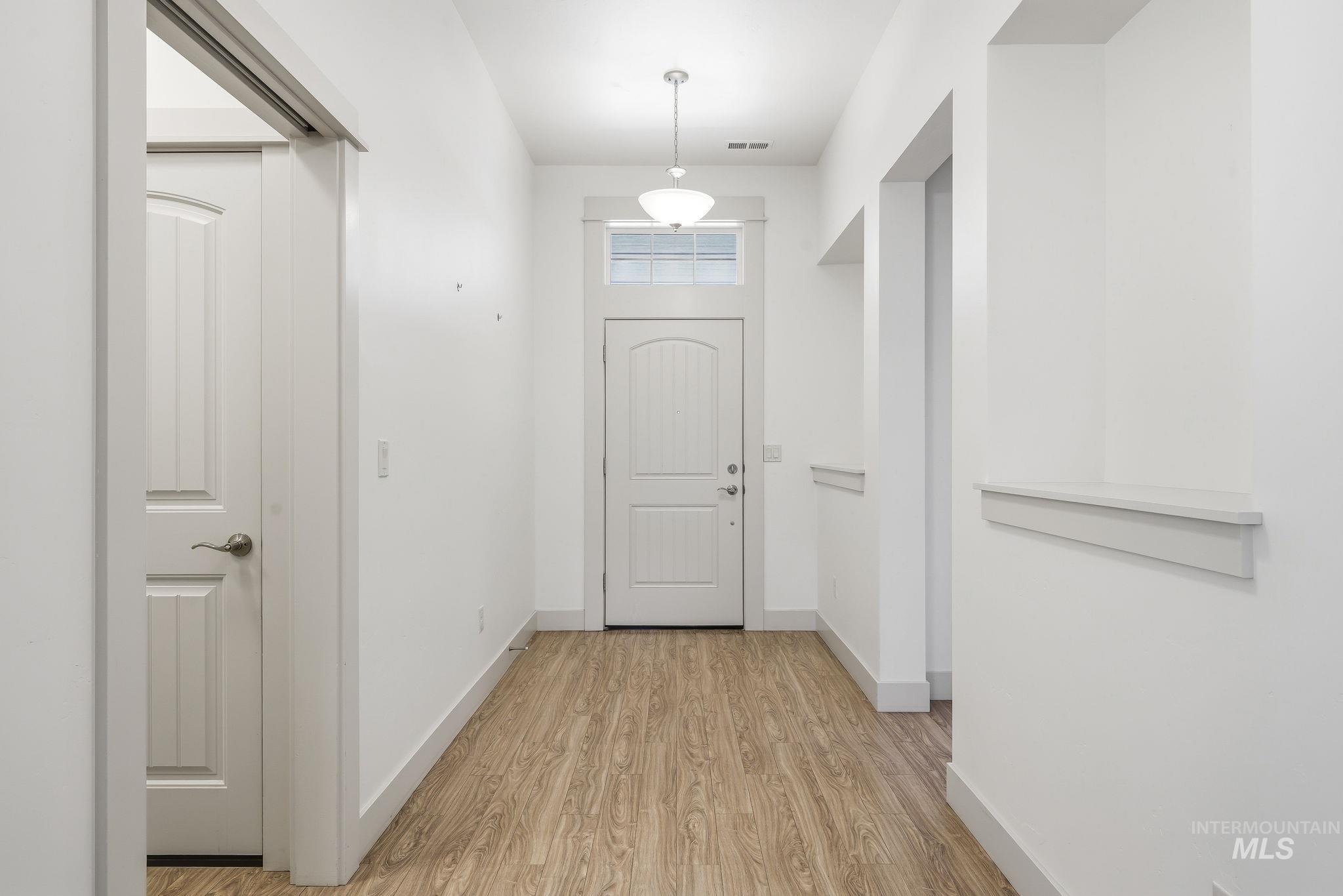 421 South Curtis Road, Unit 9 Boise, ID 83705 - Photo 7 of 50